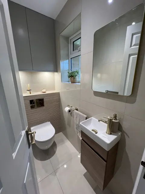 A Small Bathroom Transformed