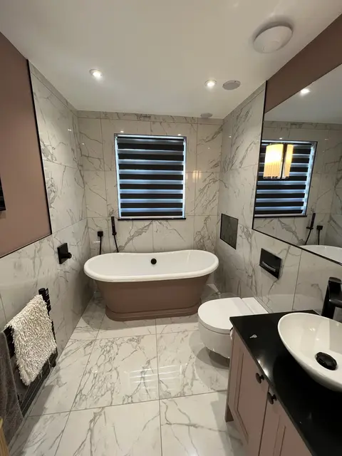 Matt Pink Bathroom with Black Highlights